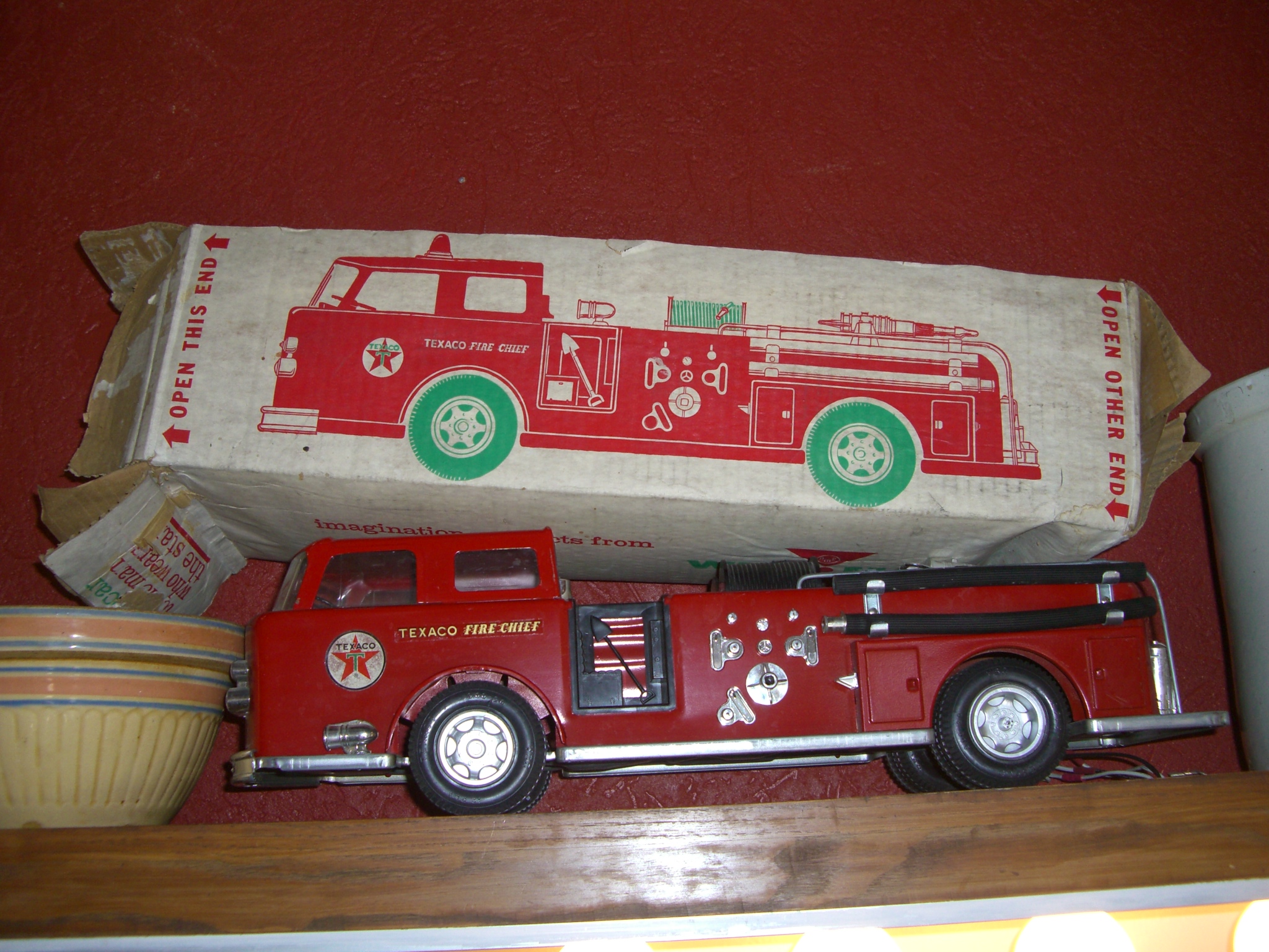 vintage texaco fire truck